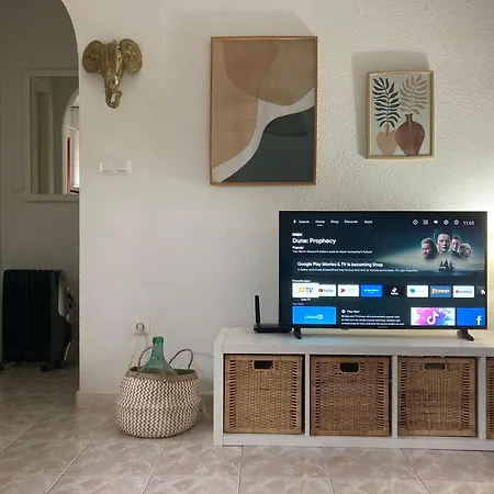 Urbanización El Patio Bloque 2 Apartamento *