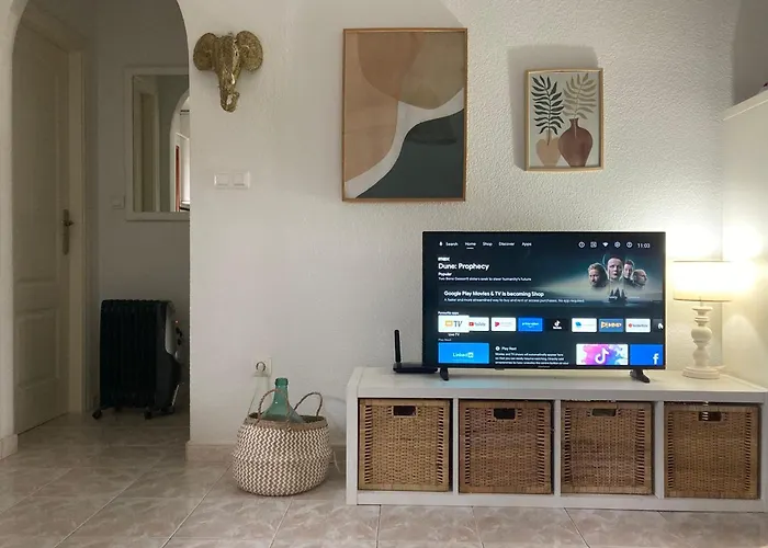 Urbanización El Patio Bloque 2 Apartamento *